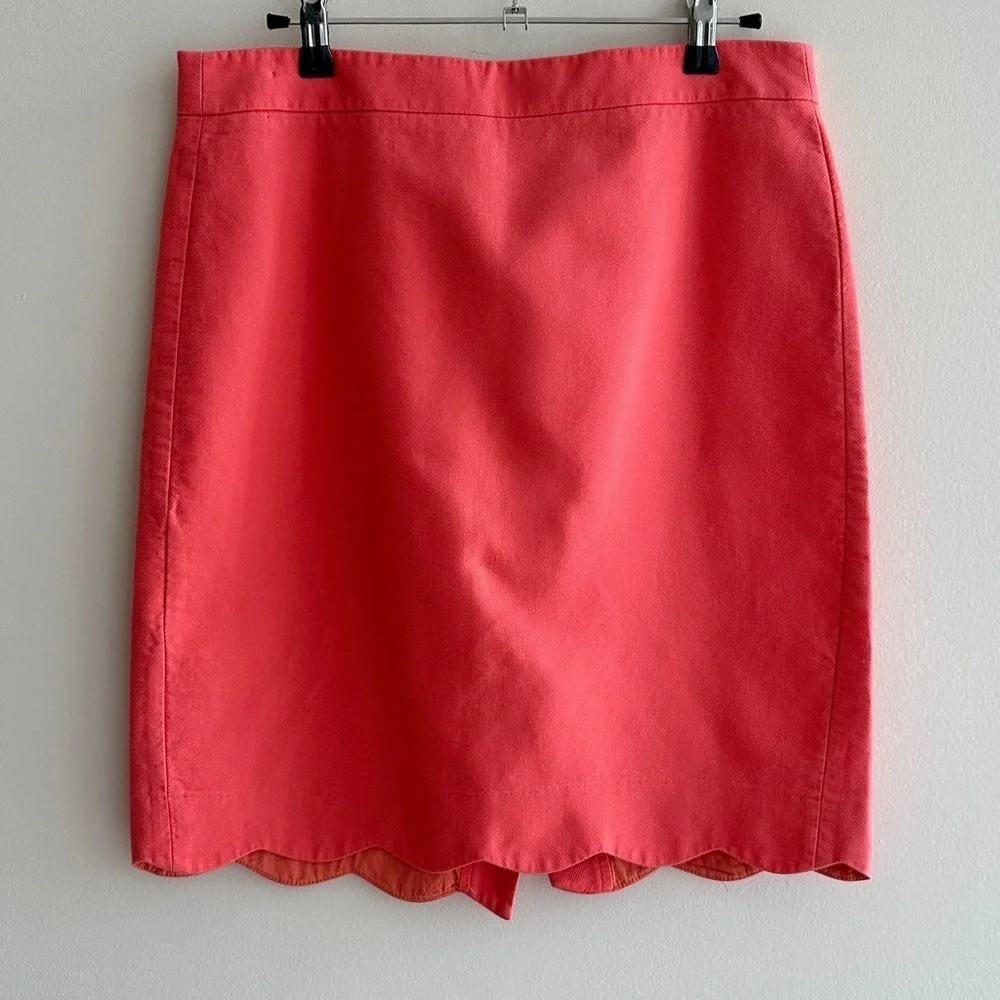 J. By J. Crew Coral Salmon Solid Pencil Skirt with Scalloped Hem, Size 4